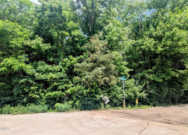 Property at 9000 Lakewood Dr, Louisville, KY 40272