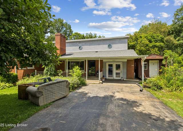 Property at 363 S Deepwood Dr, Radcliff, KY 40160, 5 beds, 2.5 baths