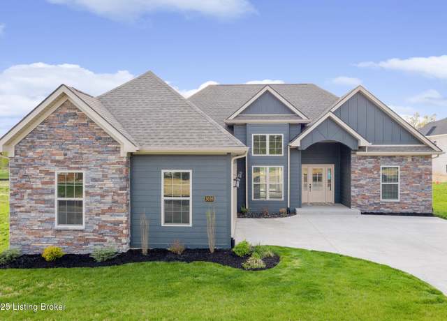 Property at 3035 Masters Dr, Floyds Knobs, IN 47119, 3 beds, 2 baths