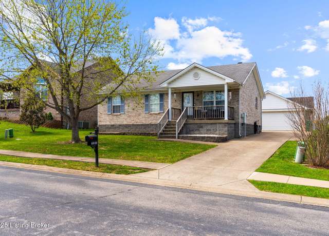 Property at 8823 Vision Pl, Louisville, KY 40229, 3 beds, 1.5 baths