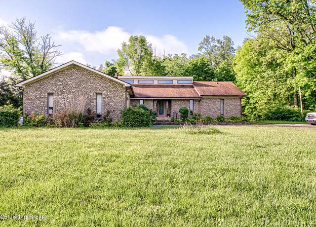 Property at 4640 Ridge Rd, Shepherdsville, KY 40165, 4 beds, 3 baths