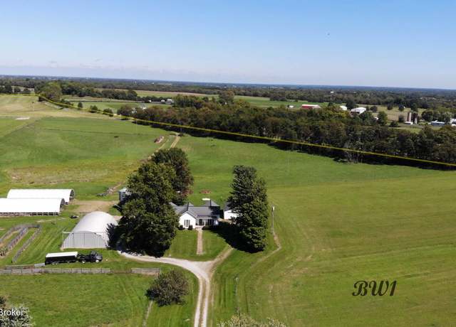 Property at 1216 Christianburg Rd, Shelbyville, KY 40065, 3 beds, 2 baths