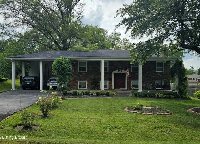 Property at 102 Sunset Dr, La Grange, KY 40031, 3 beds, 3 baths
