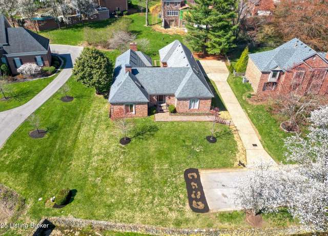 Property at 328 Blankenbaker Ln, Louisville, KY 40207, 3 beds, 3 baths