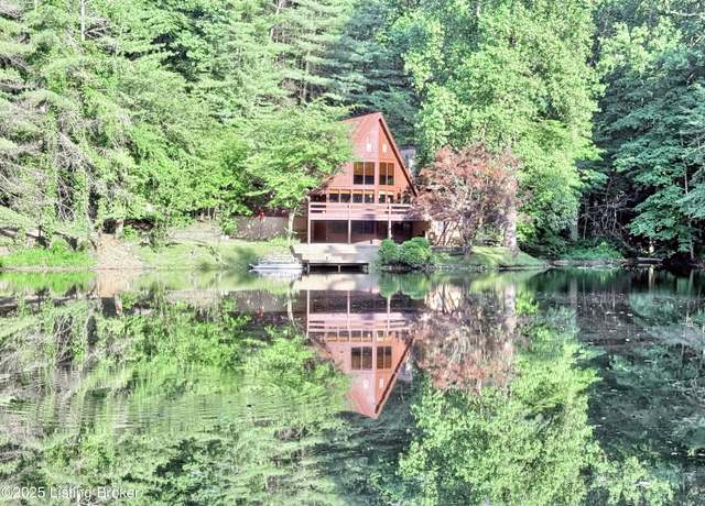 Property at 14601 Pauleys Gap Rd, Louisville, KY 40272, 4 beds, 3 baths