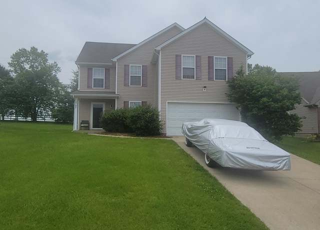 Property at 9710 Evanwood Ct, Louisville, KY 40228, 3 beds, 2.5 baths