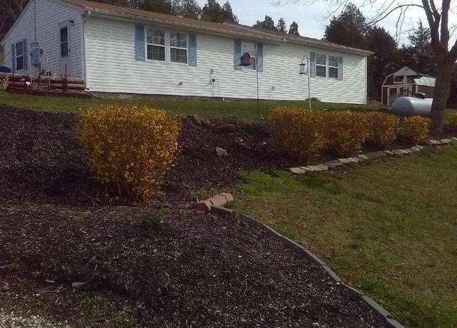 Property at 3456 NE Lazy Creek Rd, Lanesville, IN 47136, 3 beds, 1.5 baths