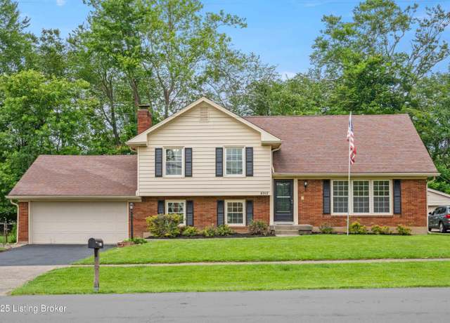 Property at 9707 Gateway Dr, Louisville, KY 40299, 4 beds, 2.5 baths