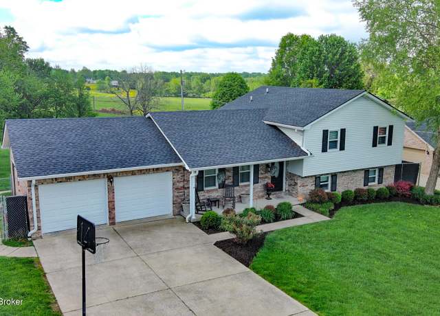 Property at 395 Poplar Trce, Elizabethtown, KY 42701, 3 beds, 3 baths