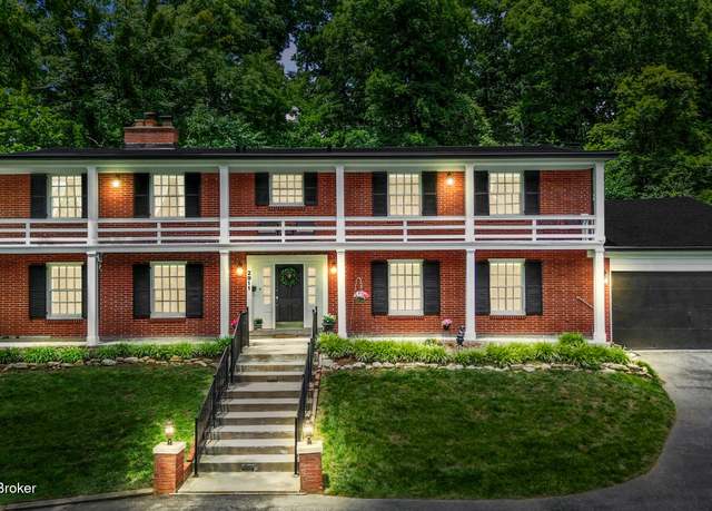 Property at 2911 Seneca Park Rd, Louisville, KY 40205, 4 beds, 3.5 baths