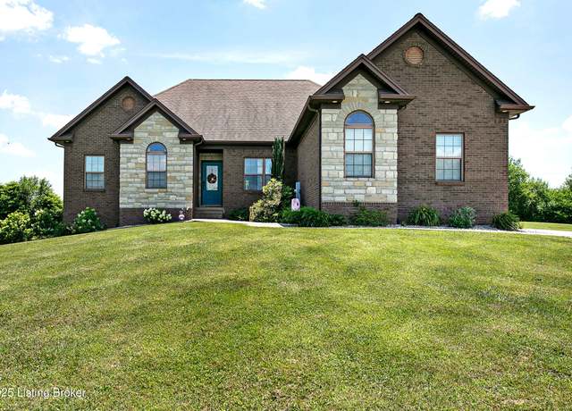 Property at 14 Wellesly Ct, Cecilia, KY 42724, 4 beds, 3 baths