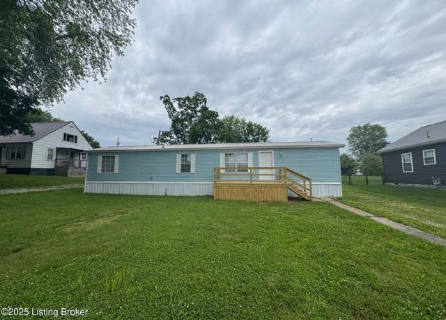Property at 303 Meadow Dr, Irvington, KY 40146, 2 beds, 1 bath