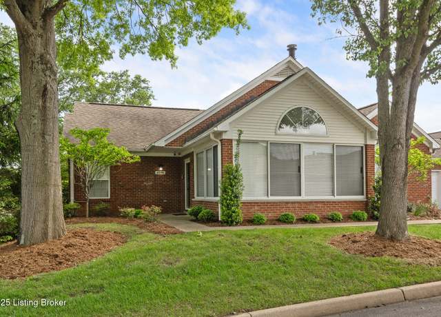 Property at 8230 St Andrews Village Dr, Louisville, KY 40241, 2 beds, 2 baths