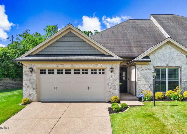 Property at 210 Maple Valley Rd, Louisville, KY 40245, 3 beds, 2 baths