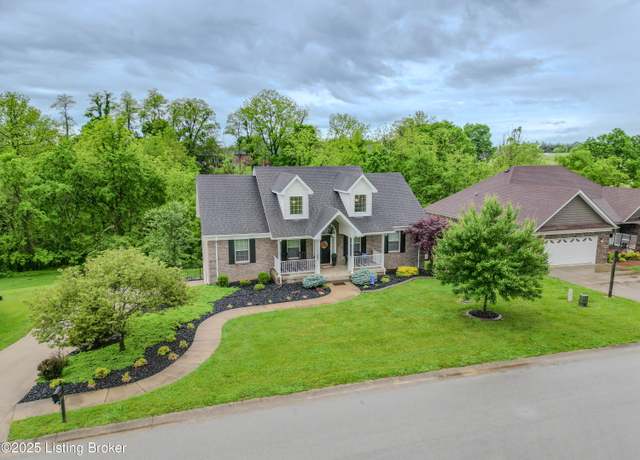 Property at 116 N Howard St, Bardstown, KY 40004, 4 beds, 3 baths