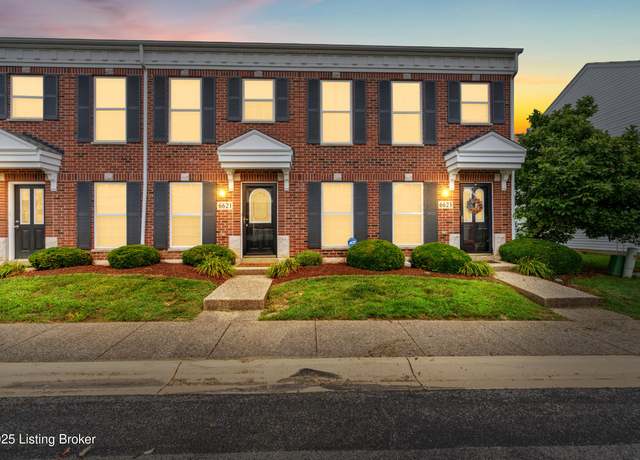 Property at 6621 Arbor Creek Dr, Louisville, KY 40228, 2 beds, 2.5 baths