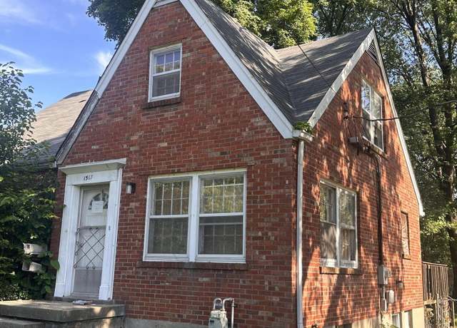 Property at 1567 Clara Ave, Louisville, KY 40215, 4 beds, 1 bath