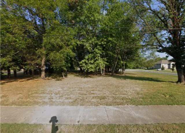 Property at 4900 Cane Run Rd, Louisville, KY 40216