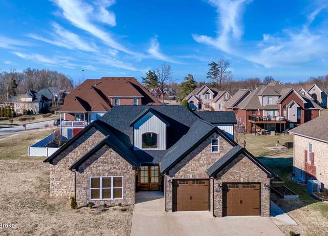 Property at 11100 Jefferson Trace Blvd, Louisville, KY 40291, 4 beds, 2.5 baths