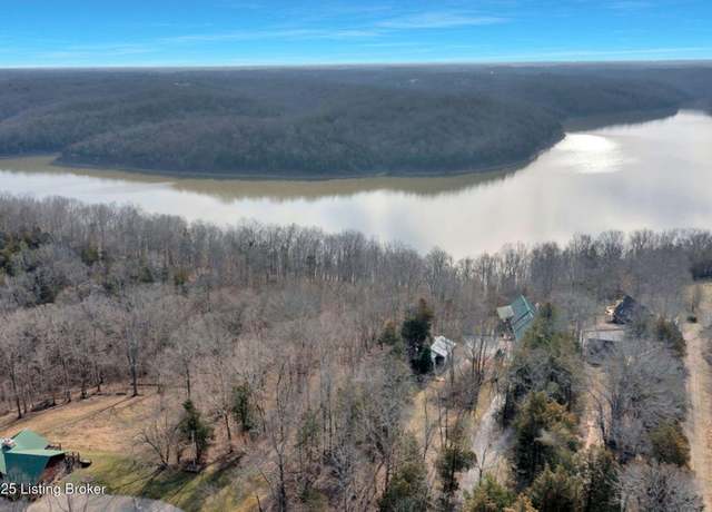 Property at 950 Lakeview Dr, Bloomfield, KY 40008, 4 beds, 3 baths
