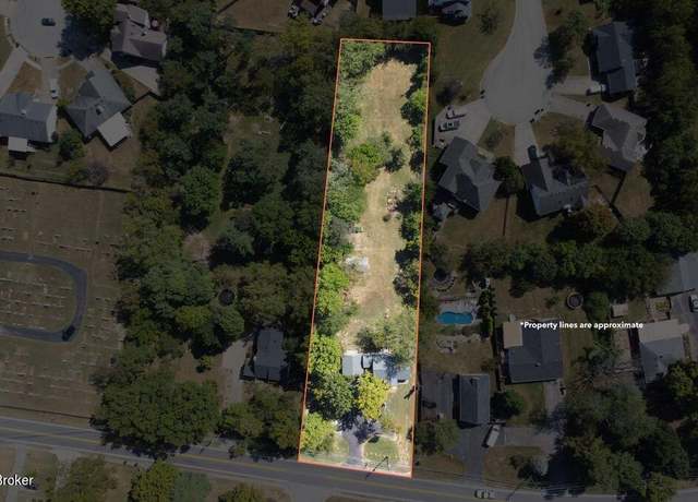 Property at 3911 Billtown Rd, Louisville, KY 40299, 3 beds, 3 baths