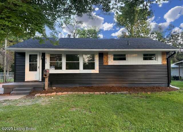 Property at 428 W Southside Ct, Louisville, KY 40214, 3 beds, 2 baths