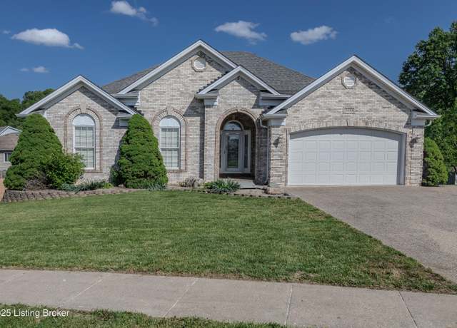 Property at 5503 Vevia Pl, Louisville, KY 40272, 4 beds, 3 baths