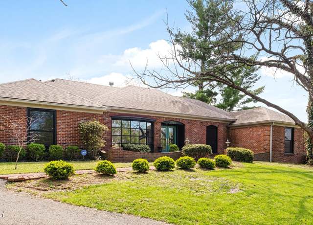 Property at 2821 Newburg Rd, Louisville, KY 40205, 3 beds, 2.5 baths