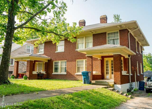 Property at 1312 1314 Main St, Shelbyville, KY 40065, 5 beds, 2 baths