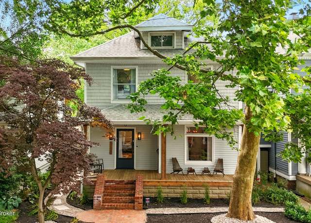 Property at 1844 Edgeland Ave, Louisville, KY 40204, 3 beds, 1.5 baths
