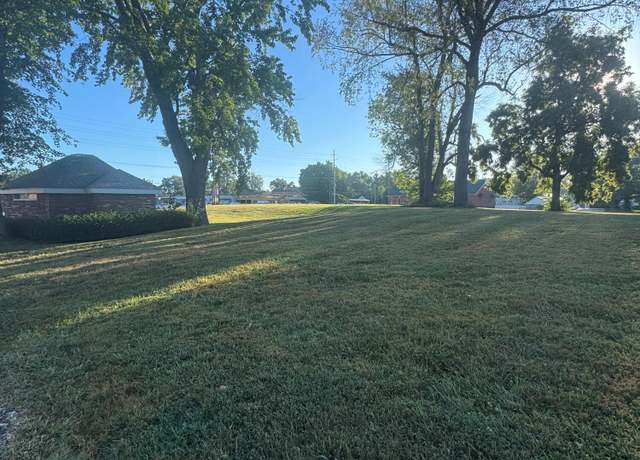 Property at 2006 Rockford Ln, Louisville, KY 40216