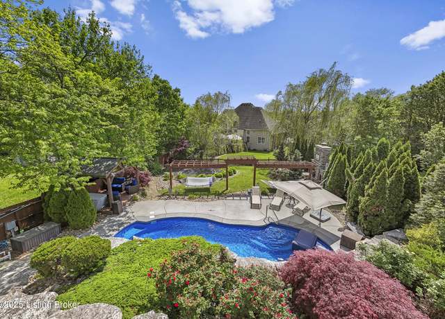 Property at 10101 Charlie Rose Ct, Louisville, KY 40299, 4 beds, 3.5 baths
