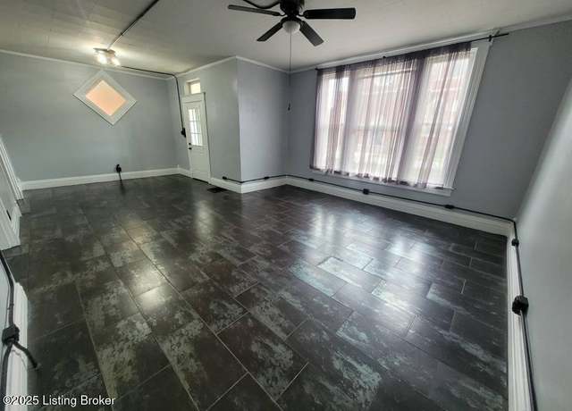 Property at 514 5th St, Carrollton, KY 41008, 3 beds, 1.5 baths