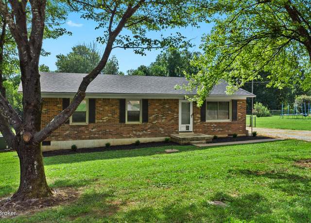 Property at 206 North Dr, Bardstown, KY 40004, 3 beds, 1 bath