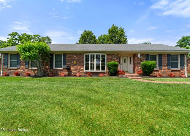 Property at 3205 Knob St, Shelbyville, KY 40065, 3 beds, 2 baths