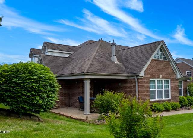 Property at 4442 Southbridge Ct, Louisville, KY 40272, 4 beds, 2.5 baths