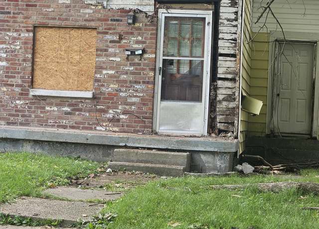 Property at 117 N 34th St, Louisville, KY 40212, 3 beds, 1 bath