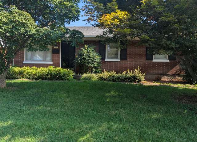 Property at 9811 Galene Dr, Louisville, KY 40299, 3 beds, 1.5 baths