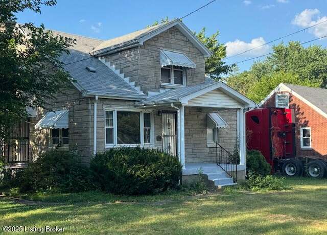 Property at 2019 Lower Hunters Trce, Louisville, KY 40216, 3 beds, 1.5 baths