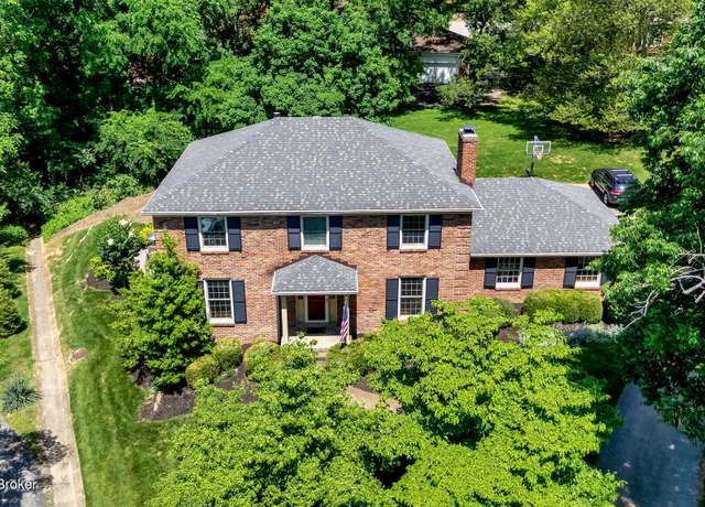 Property at 3711 Quail Hollow Ct, Louisville, KY 40241, 4 beds, 3.5 baths