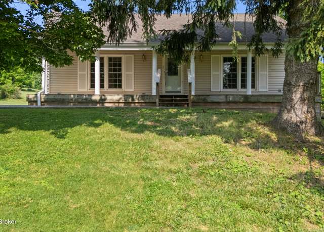 Property at 3910 Old Sligo Rd, La Grange, KY 40031, 3 beds, 2 baths
