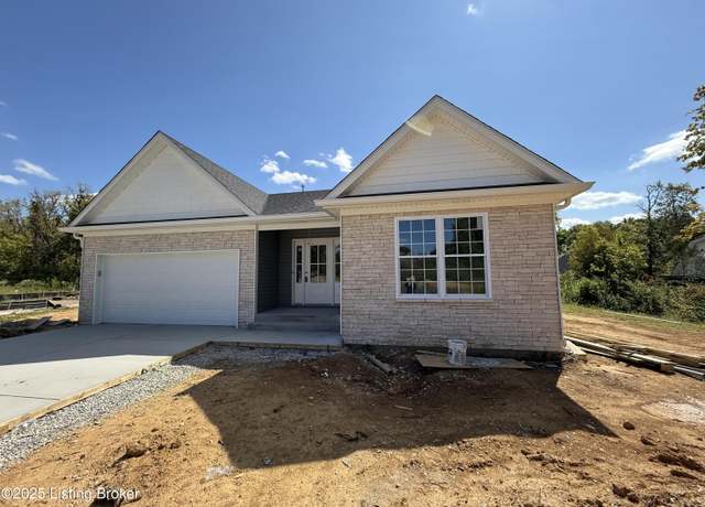 Property at 8213 Roseborough Rd, Louisville, KY 40228, 3 beds, 2 baths