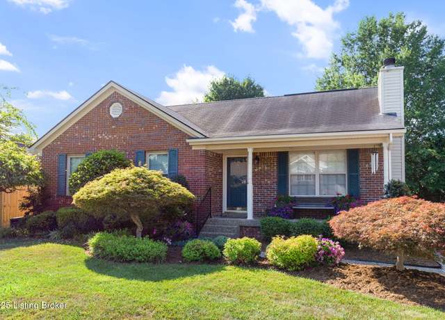 Property at 5602 Charleswood Pl, Louisville, KY 40229, 3 beds, 2 baths