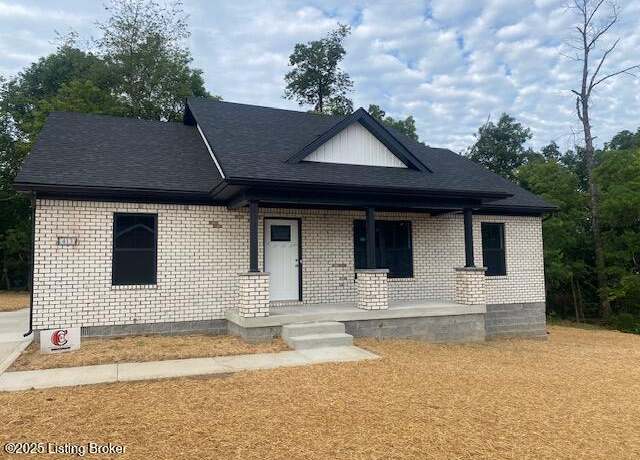 Property at 413 Park Hill Ct, Bardstown, KY 40004, 3 beds, 2 baths