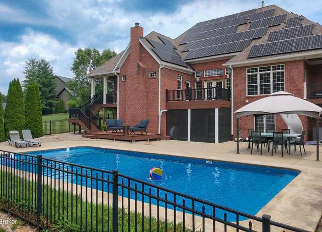 Property at 9600 West Side Ct, Crestwood, KY 40014, 6 beds, 5.5 baths