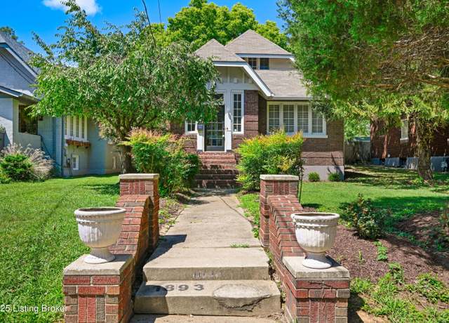 Property at 1893 Richmond Dr, Louisville, KY 40205, 3 beds, 3 baths