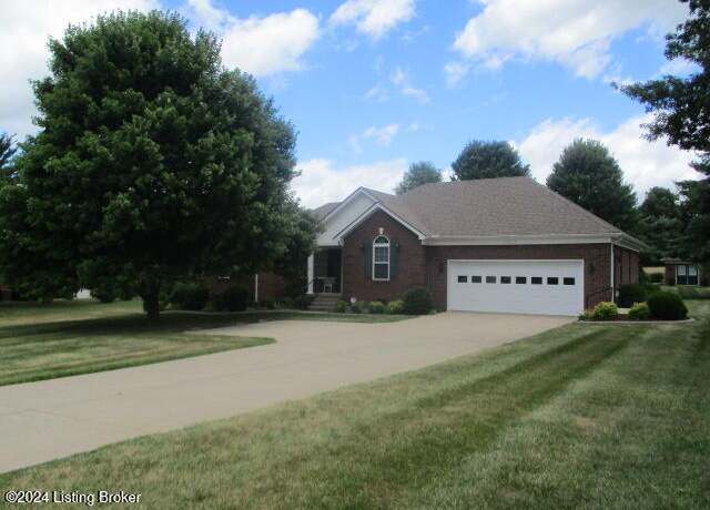 Property at 1217 Wedgewood Dr, Bardstown, KY 40004, 3 beds, 2 baths