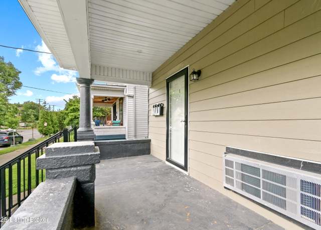 Property at 628 E Oak St, Louisville, KY 40203, 7 beds, 4 baths
