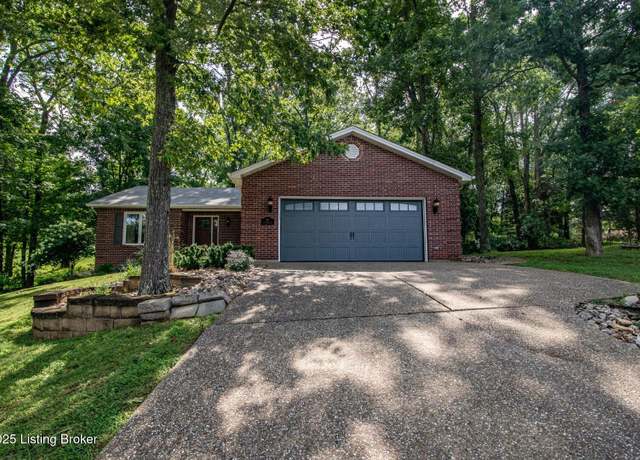 Property at 42 Golf Greens Cir, Brandenburg, KY 40108, 3 beds, 2.5 baths