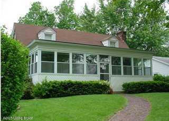 Property at 1852 Cypress St, Louisville, KY 40210, 3 beds, 2.5 baths